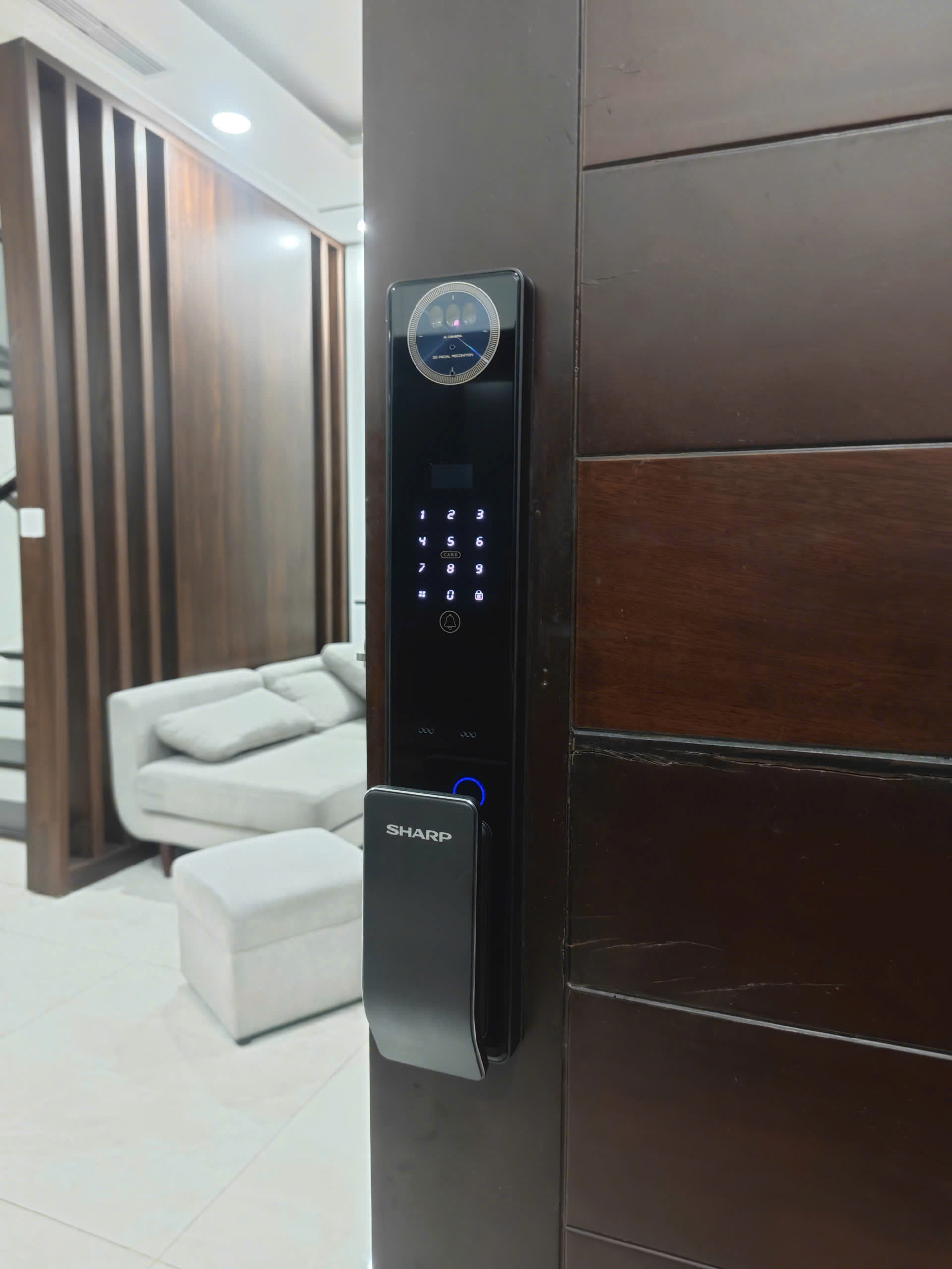 Ảnh thực tế Khóa vân tay Sharp S7FV