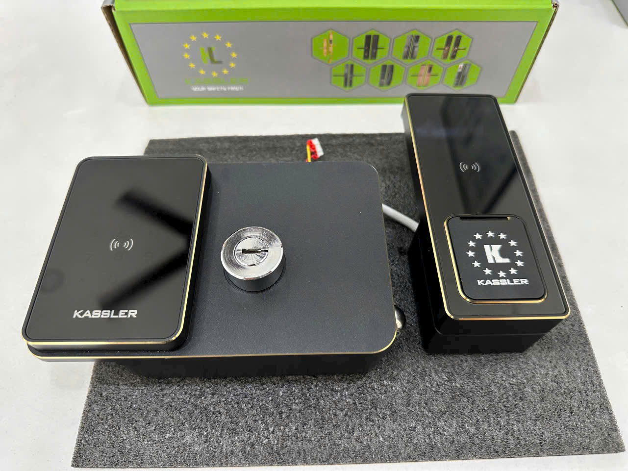 Khóa vân tay lắp cửa cổng kassler KL-579 CNC siêu phẩm trong phân khúc khóa cửa cổng