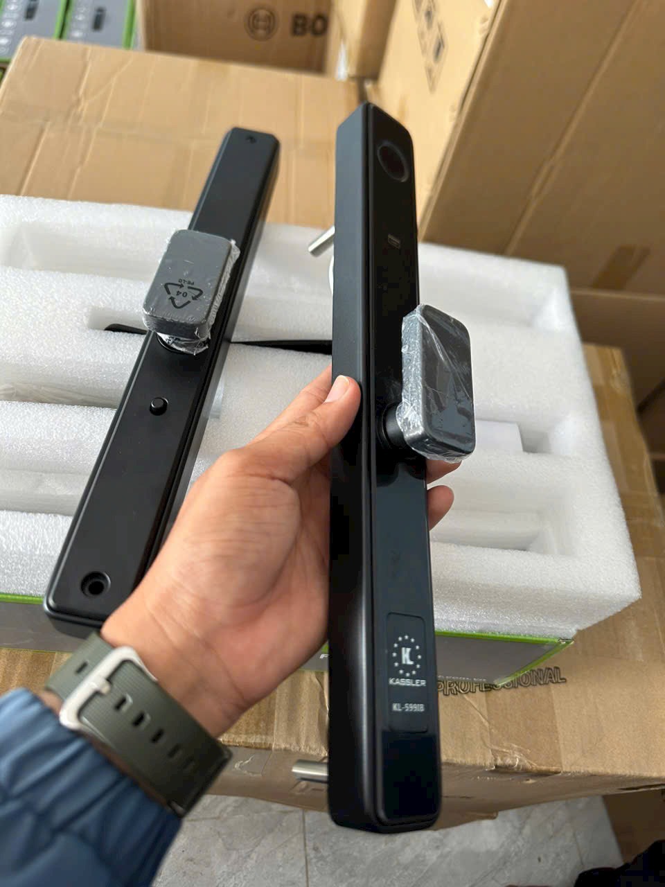 Khóa kassler KL-599IB lắp cửa lùa, cửa trượt