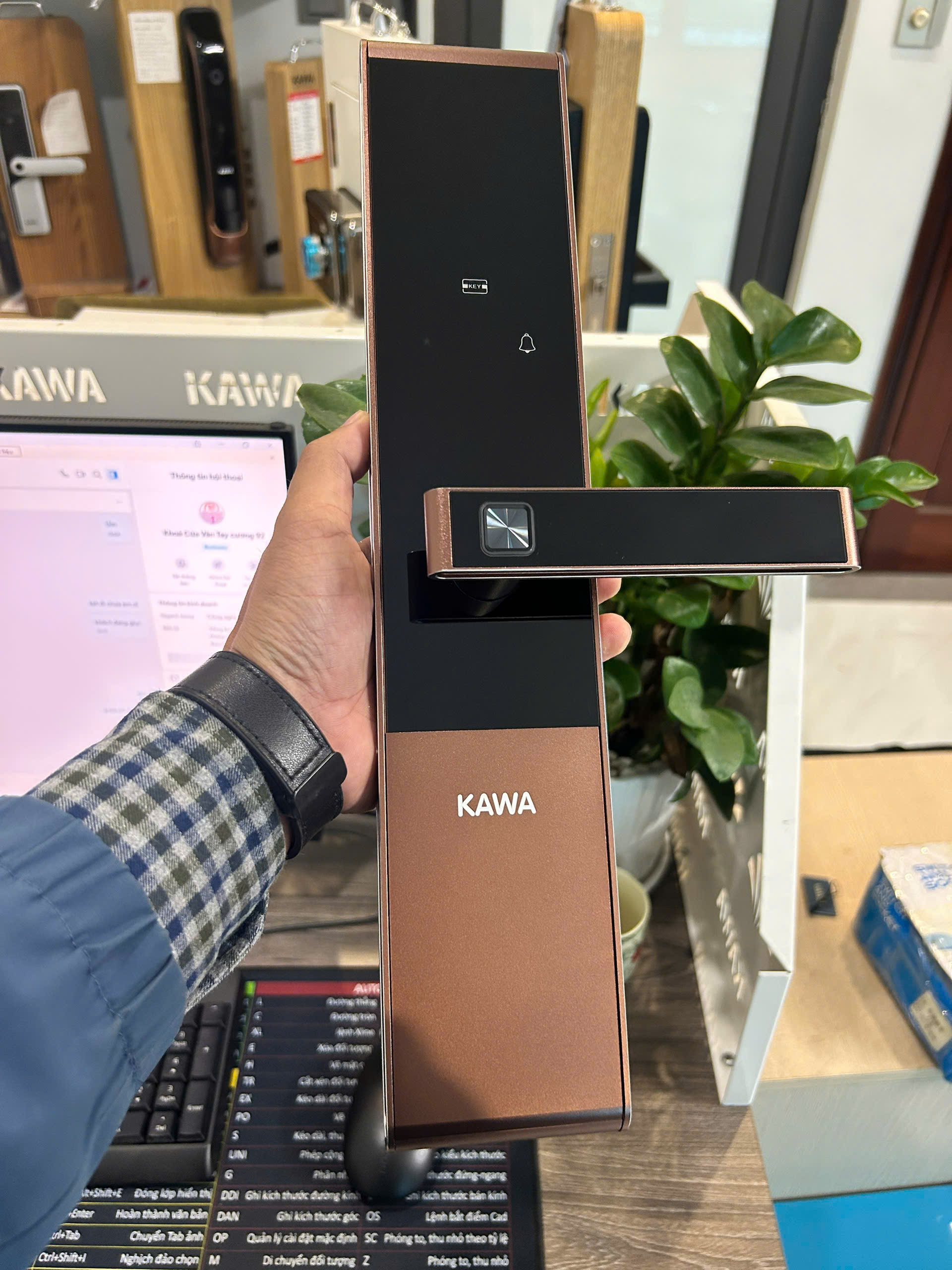 Khóa vân tay nhôm hàng không K609 CNC