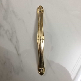 TAY NẮM TỦ - 773