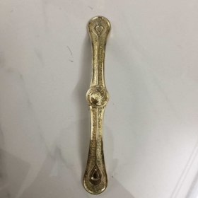 TAY NẮM TỦ - 5550