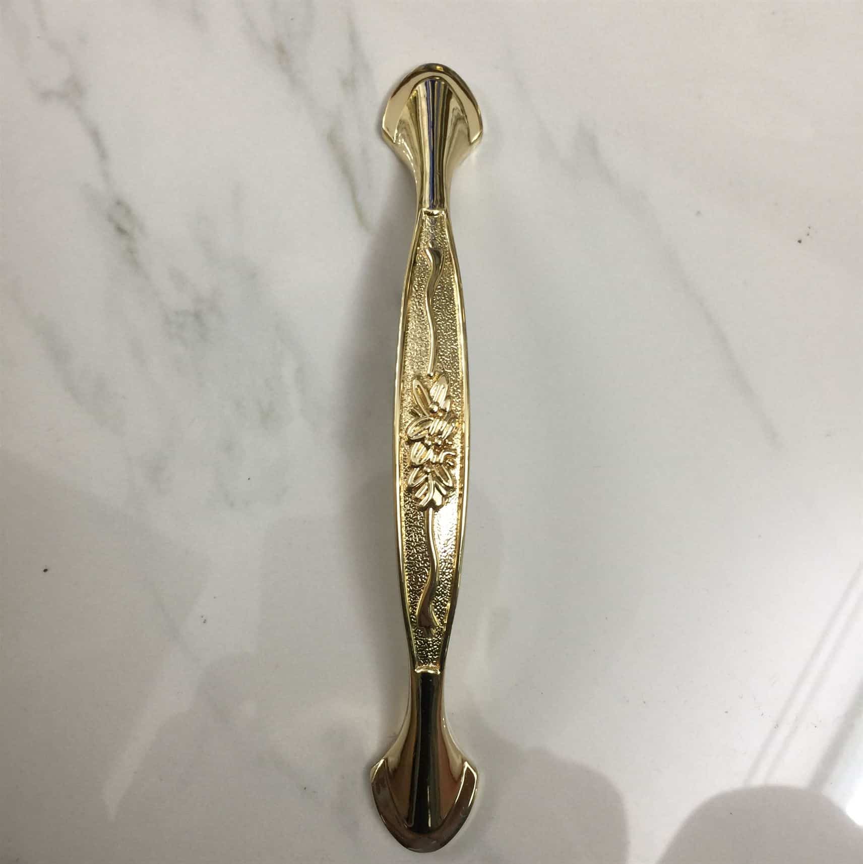 TAY NẮM TỦ - 5552A