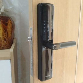 Khóa vân tay Avolock AV 66