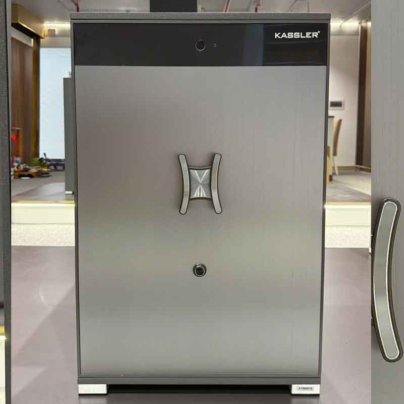 Két Kassler KL-75LS7 BG